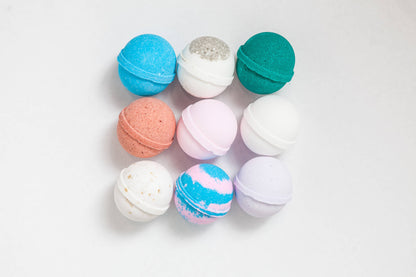 OATMEAL MILK & HONEY BATH BOMB